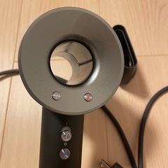 極美品 Dyson  HD08　ダイソン ドライヤーの画像