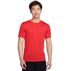 NIKEのTシャツ２枚組みです。サイズはMになります