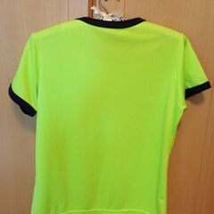 エレッセ　速乾性Ｔシャツ　ライムグリーン（イエロー）　レディースＬサイズの画像