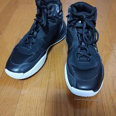 バスケットシューズ　PUMA　プレイメーカー プロ ミッド　28ｃｍ