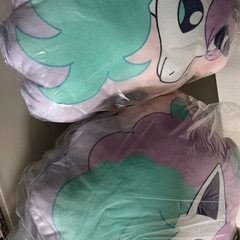 ガラルポニータ🦄クッションの画像