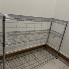 スチールラックの画像
