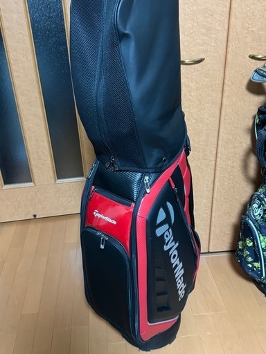 テーラーメイド　TM23 キャディバッグ9.5型