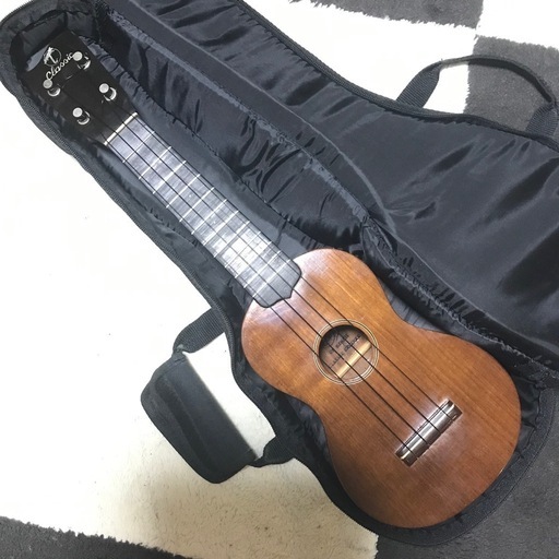 タンギ ハワイ 1997　クラシックソプラノウクレレ マホガニー