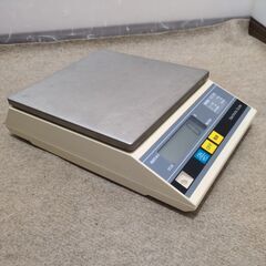 🍎タニタ デジタルスケール 10kg TLC-100の画像