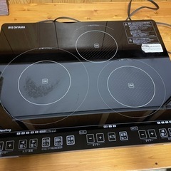 アイリスオーヤマ 3口卓上IH調理器 IHC-S313V 2013年製 IHクッキングヒーターの画像