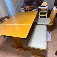 ダイニングテーブル　折りたたみ式