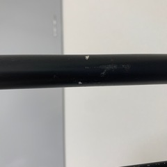 籐細工のハンガーラックの画像