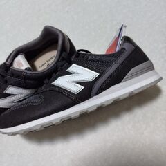 ニューバランス　　 完売しましたの画像