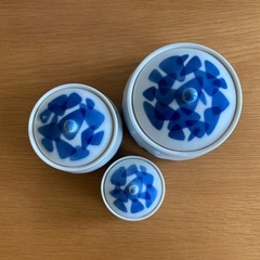 深川製磁　蓋付きポット大中小セット　有田焼の画像