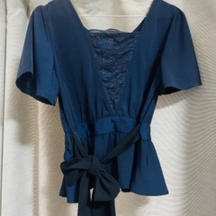 MISCH MASCH バックリボントップスの画像