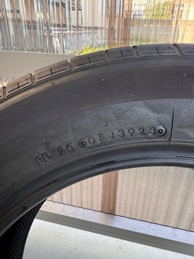 ステップワゴン純正タイヤ205 60 R16