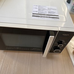 HITACHI 電子レンジ、プラケース、カラーボックス、伸縮性ハンガーラックその他の画像
