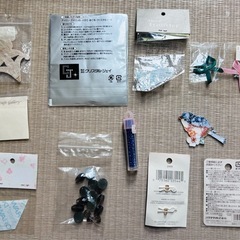 キラキラ可愛い🩷小物作りに、ワンポイントにの画像