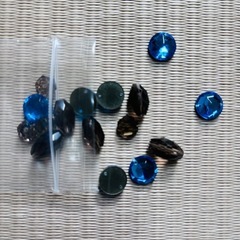 キラキラ可愛い🩷小物作りに、ワンポイントにの画像