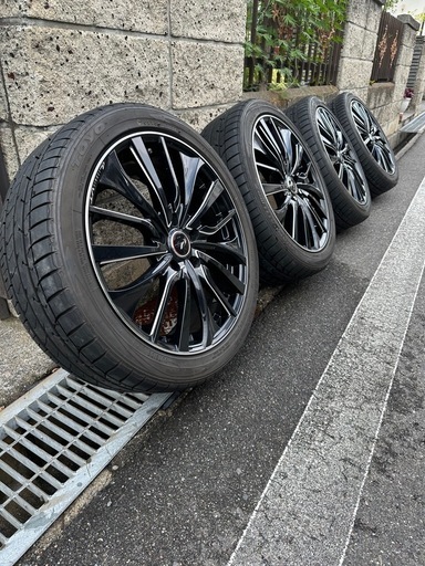 レオニスVT18インチタイヤホイールセット