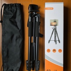 軽量三脚・3WAY雲台、リモコン付きの画像