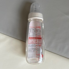 新品未使用品　哺乳瓶　ガラス製スリムタイプの画像