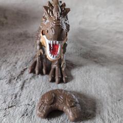 恐竜おもちゃ