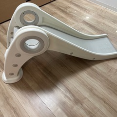 すべりだい　
