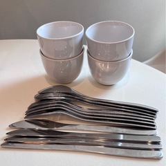 IKEA カトラリー　コップ