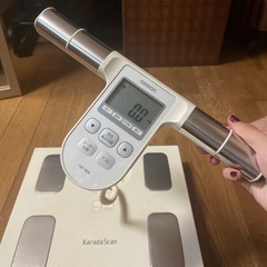 無料！オムロン　体重計の画像