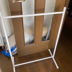 ハンガーラック
