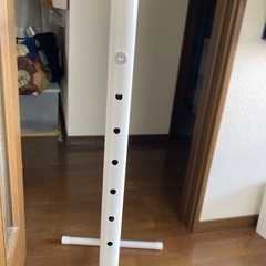 ハンガーラックの画像