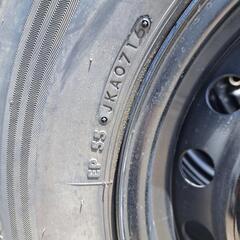 ハイエース  200系  純正タイヤ  溝あり  ホイールキャップありの画像