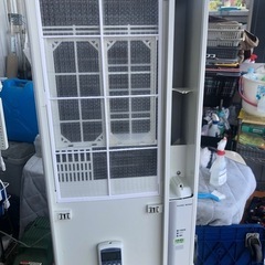 値下げしました☆K004☆コロナ製☆2019年製冷房専用窓用