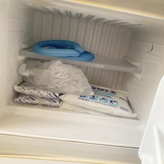 【あげます】一人暮らしに最適！2ドア冷凍冷蔵庫の画像