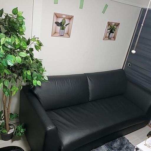 本日9/1までの出品で値下げ⤵️【美品✨】2～3人用 合成皮革ソファ