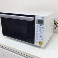 (8/30受渡済)JT9372【YAMADA/ヤマダ 電子レンジ】美品 2022年製 YMW-S17G1 家電 キッチン 庫内フラット 縦開き ヘルツフリー