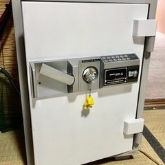 解体日程決まりました！ダイヤモンドセーフ　耐火金庫　　