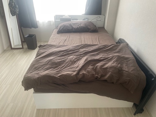 【お渡しの方が決まりました】セミダブルベット