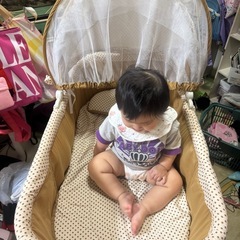 ベビーベッド高さ調節可能