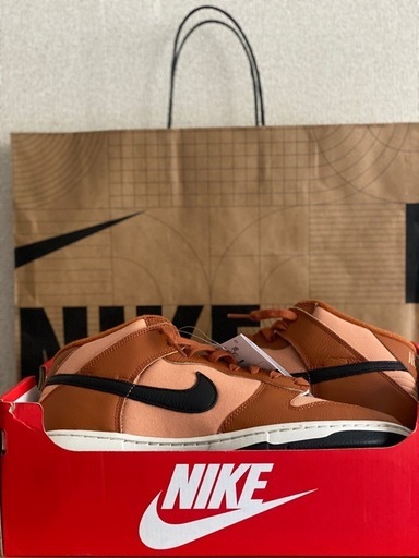 Nike dunk mid ナイキダンクスニーカー