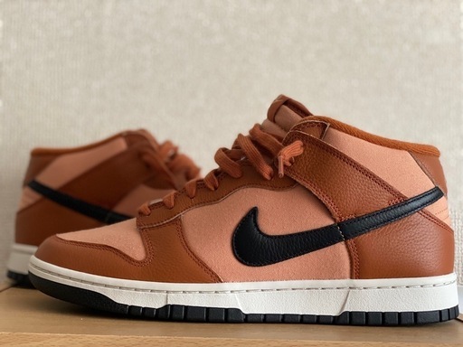 Nike dunk mid ナイキダンクスニーカー