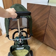 アイデス＜ides＞ カンガルー 三輪車　＜サンシェード＞の画像