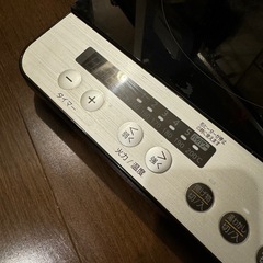 【アイリスオーヤマIHK-W12P-B】2口 IHクッキングヒーター 置き台付きの画像