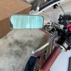 DS250に付けてました。ミラーです左右で、