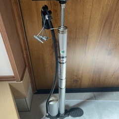 空気入れ　自転車