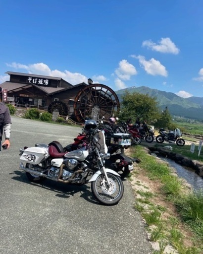 2007年式DS250に付けてました。フィッシュテールマフラーです。
