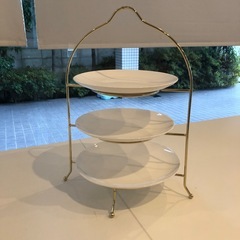 IKEA アフタヌーンティーセット　3段　白皿3枚 本体　数セッ...