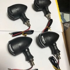 バイク網型プラスチックLEDウインカー四つの画像
