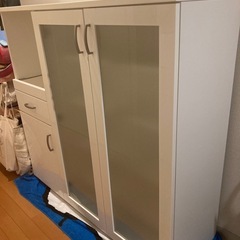 引っ越しSALE 食器棚　無料