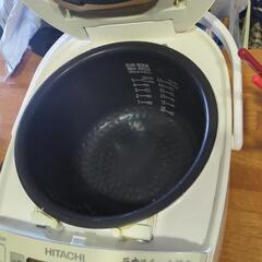 日立炊飯器（故障してます）の画像