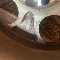 17インチスタッドレスタイヤの画像