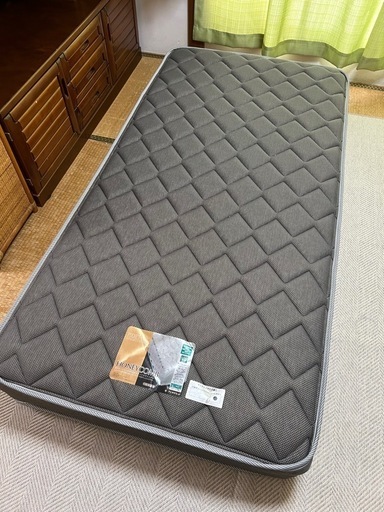 マットレス　ベッド　寝具