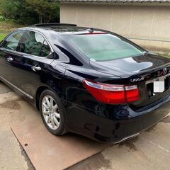 LEXUS LS600h Ｉパッケージ ハイブリッド  4WDの画像